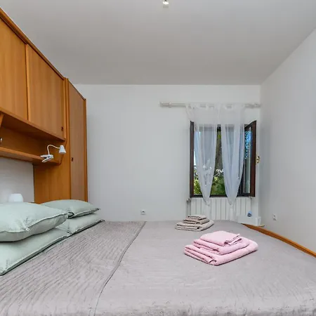 Apartment Leonas Paradise *
